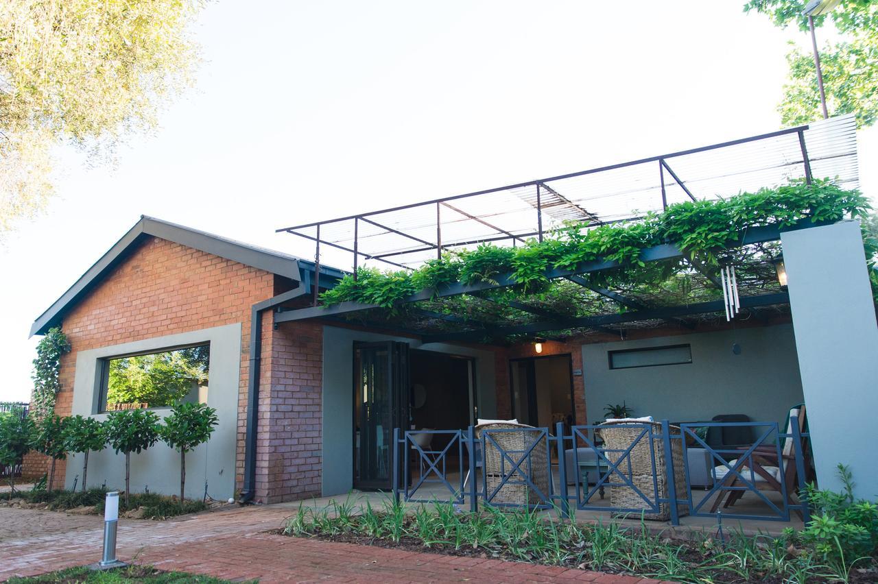 Pepper Tree Venue & Guesthouse ブルームフォンテーン エクステリア 写真