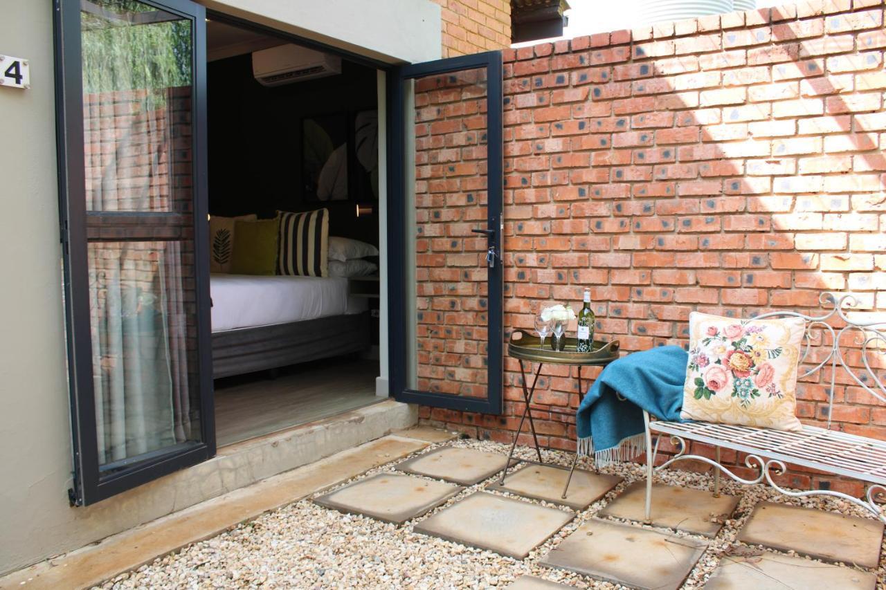 Pepper Tree Venue & Guesthouse ブルームフォンテーン エクステリア 写真